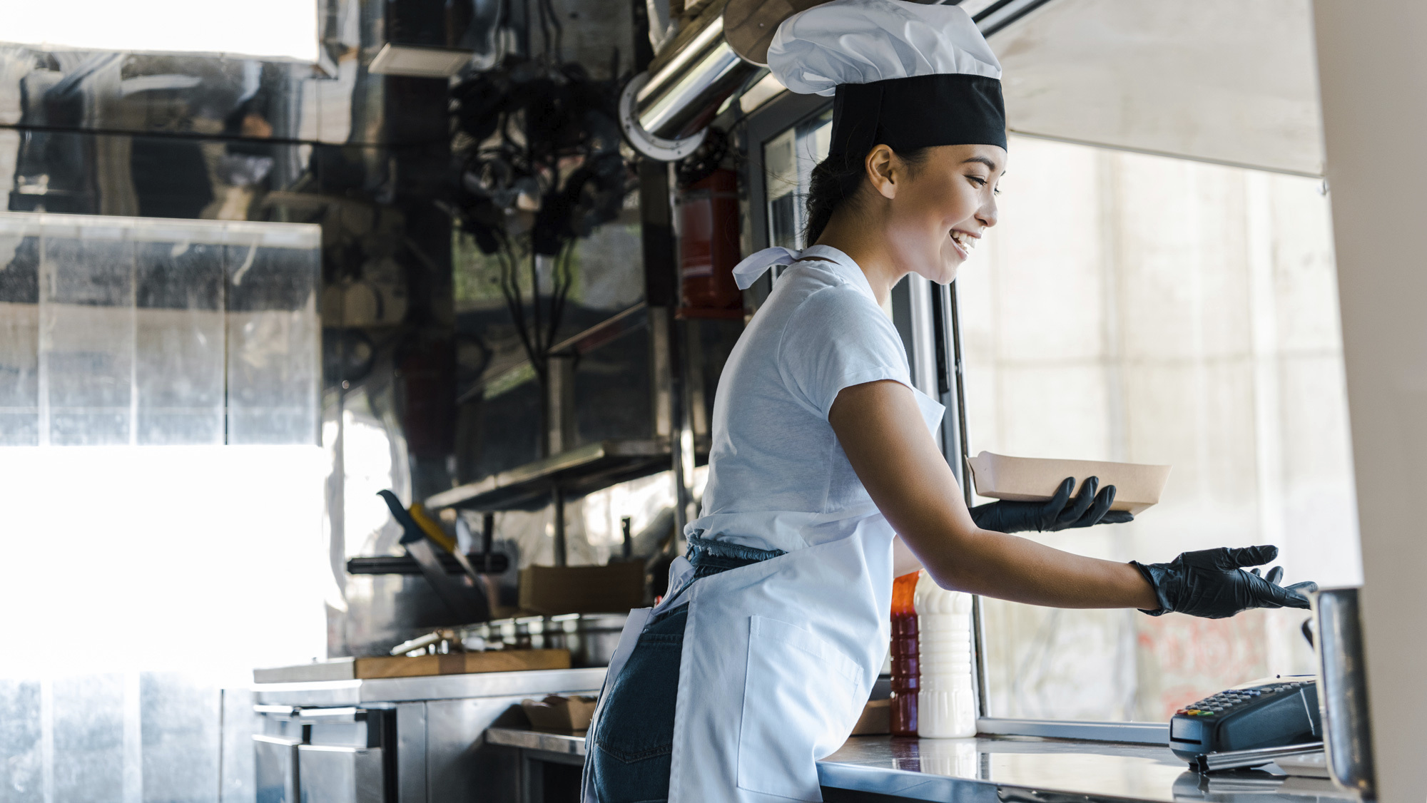 woman working in restaurant 