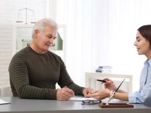 How to Locate a Person's Last Will &amp; Testament