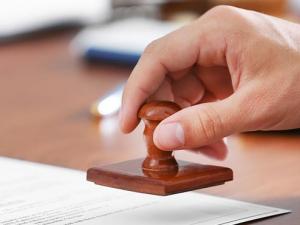 Is a Self-Made Will Legal If Notarized?