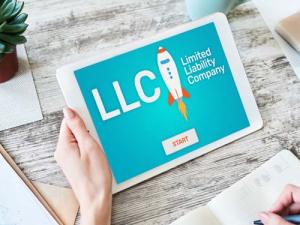 What Are the Advantages of an LLC in Wyoming?