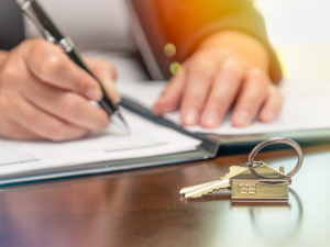 What is a quitclaim deed, and when to use a quitclaim deed?