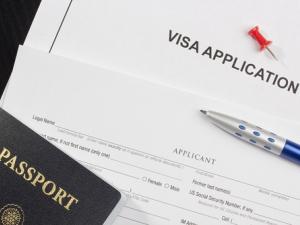 Becoming American: Understanding legal and illegal immigration