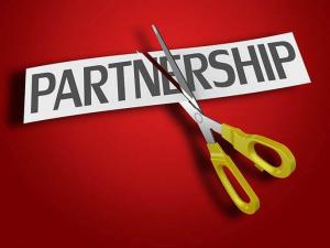 How to dissolve a business partnership
