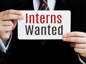 How to legally hire an intern
