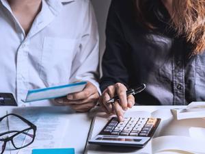 What Makes the 2020 Tax Season Different for Small Businesses and Consumers