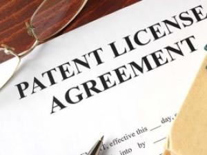 Creating a patent license agreement