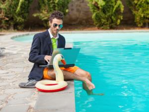 3 tips for setting vacation policies